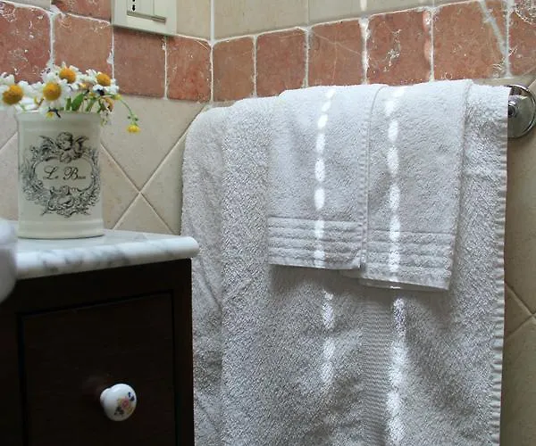 Dei Tigli Nocleg ze śniadaniem Serravalle d'Asti